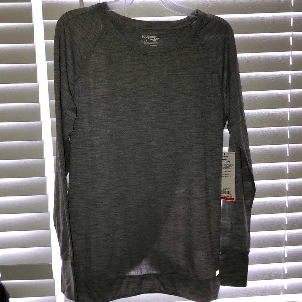 Saucony Long Sleeved Open Back Running Shirt